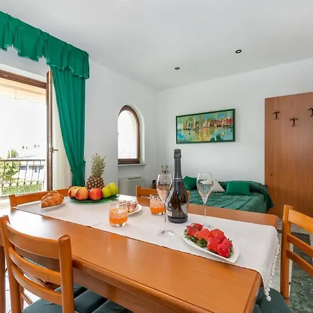 Alenka Guest house